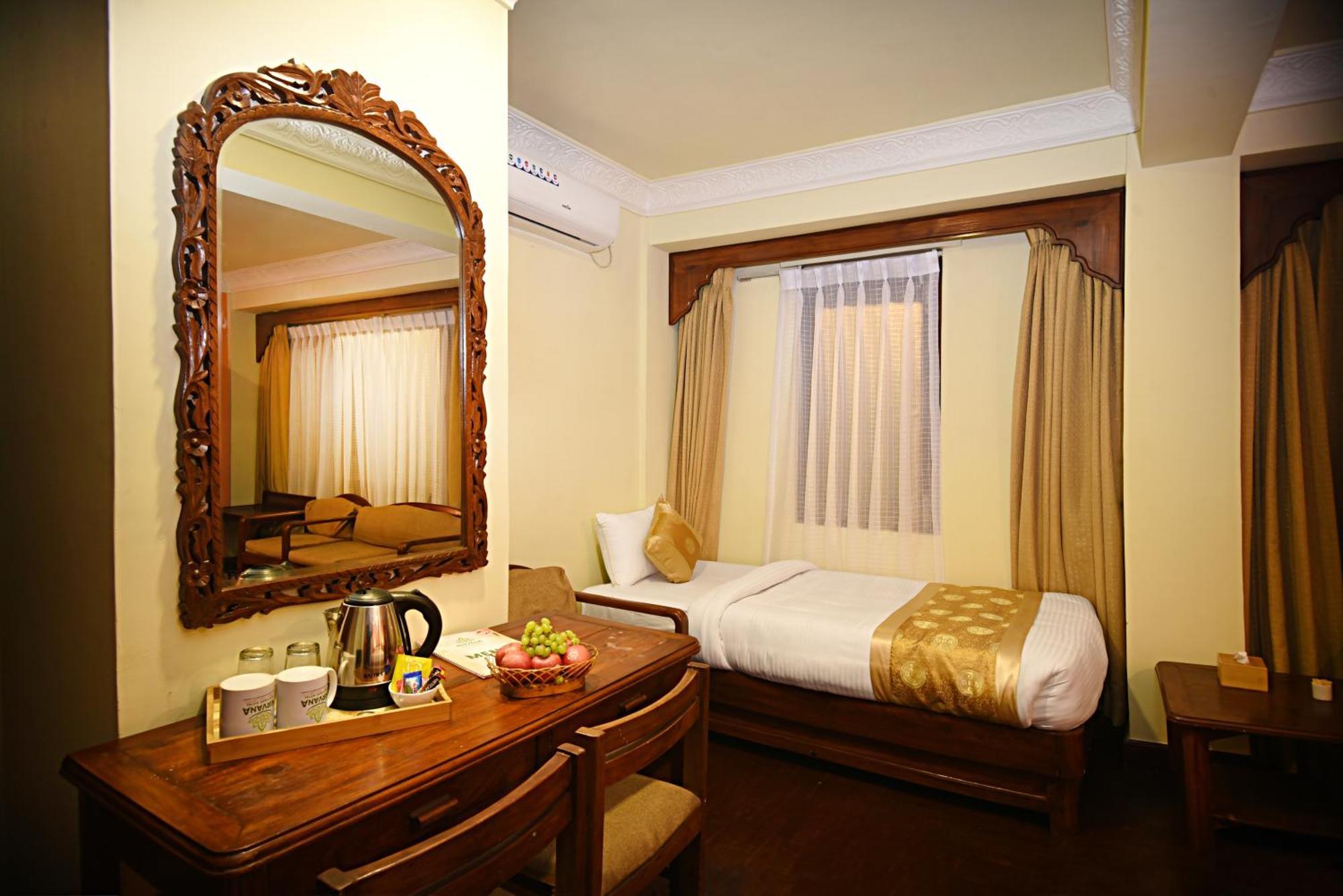 Hotel Nirvana Garden
